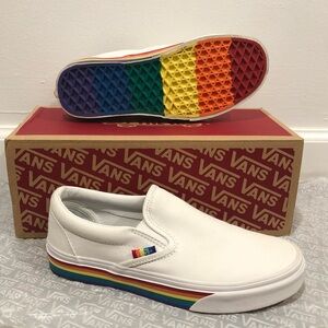 LIKE NEW - Vans White Slip-On with Rainbow Stripe Sole (women 6.5)